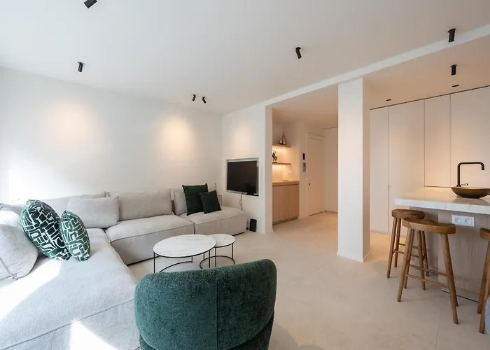 In Near The Apartamento *