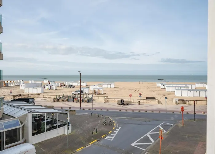 In Near The Knokke-Heist